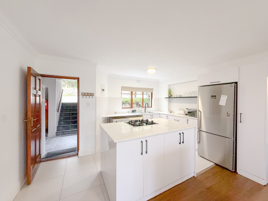 To Let 3 Bedroom Property for Rent in Castleton Western Cape